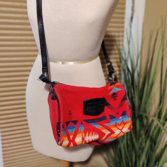 Pendleton Handbags - *flash sale* Pendleton purse